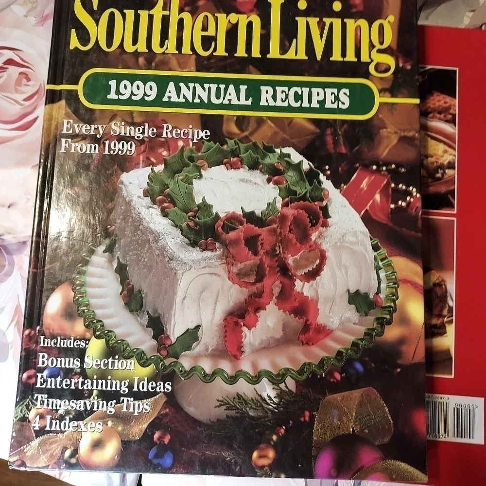 2 Southern living cookbooks 1999 Annual recipes and 1998 annual recipes